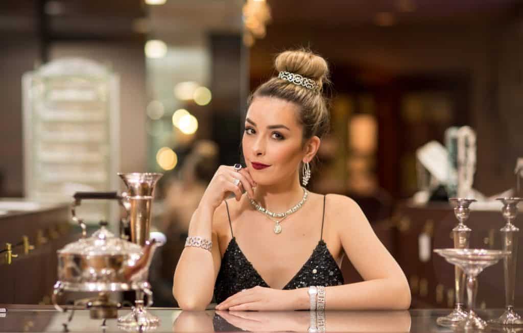 Grace Curley Net Worth 2025